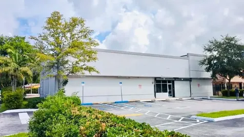 16525 NW 27th Avenue Miami Gardens FL 33054