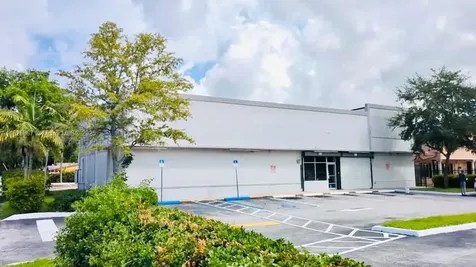 16525 NW 27th Avenue Miami Gardens FL 33054