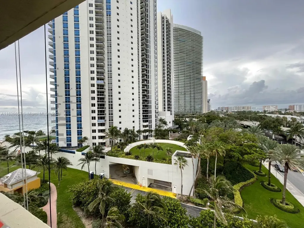 19201 Collins Avenue Sunny Isles Beach FL 33160