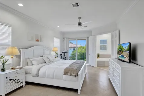 4562 Poinciana Street Lauderdale By The Sea FL 33308