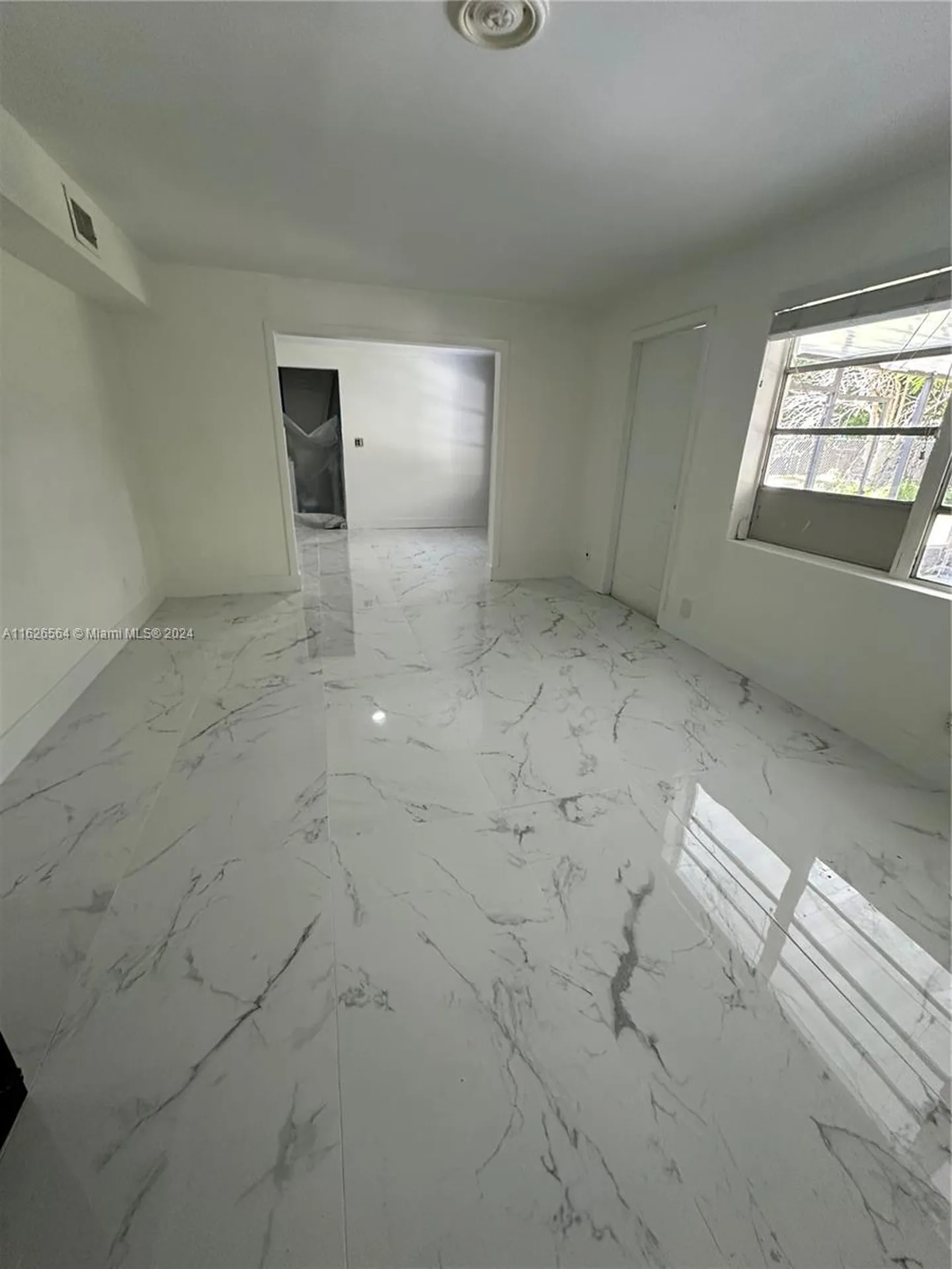 1619 Moffett Street Hollywood FL 33020