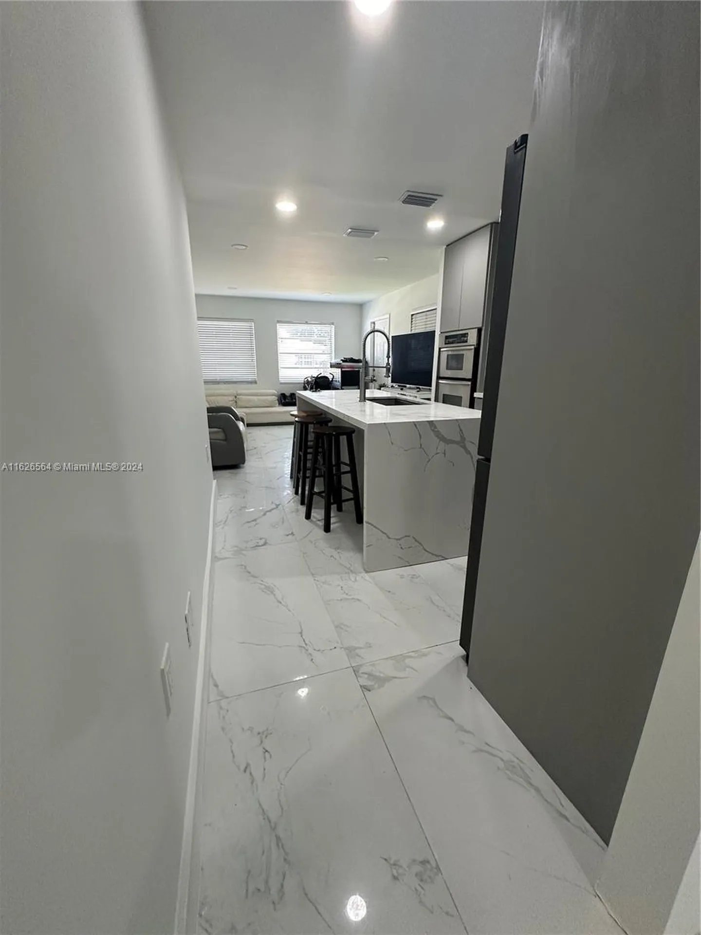 1619 Moffett Street Hollywood FL 33020