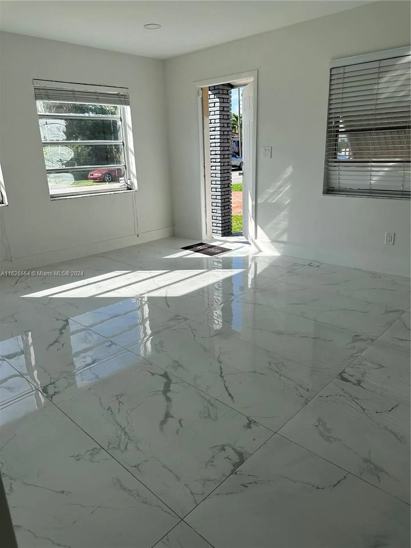 1619 Moffett Street Hollywood FL 33020