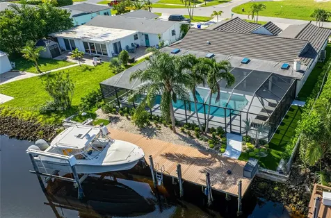 1575 Osprey Avenue Naples FL 34102