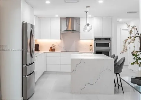 1575 Osprey Avenue Naples FL 34102