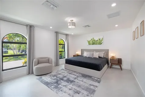 1575 Osprey Avenue Naples FL 34102