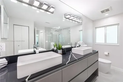 1575 Osprey Avenue Naples FL 34102