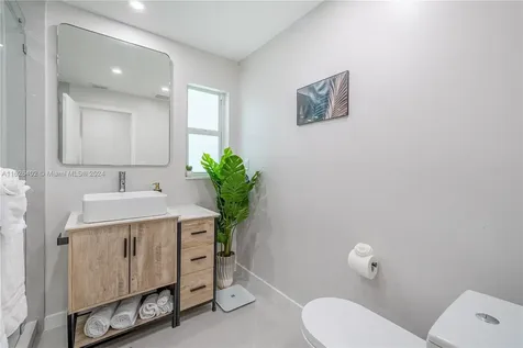 1575 Osprey Avenue Naples FL 34102