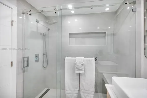 1575 Osprey Avenue Naples FL 34102