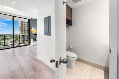 121 NE 34th Street Miami FL 33137