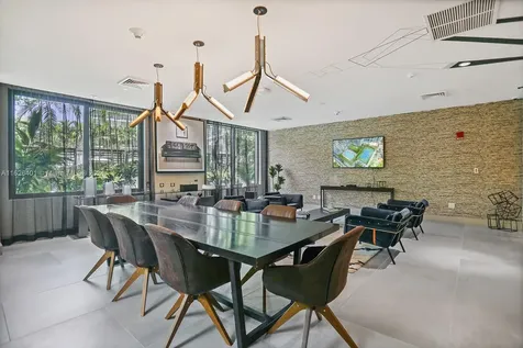 121 NE 34th Street Miami FL 33137