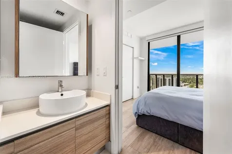 121 NE 34th Street Miami FL 33137