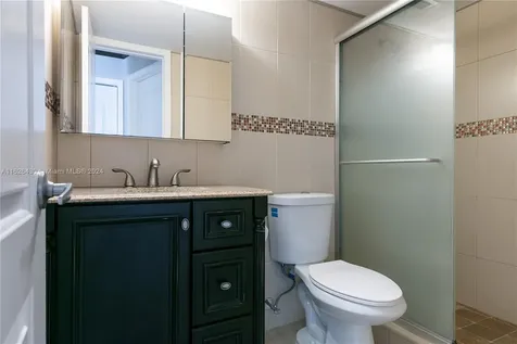 3135 S Ocean Drive Hallandale Beach FL 33009
