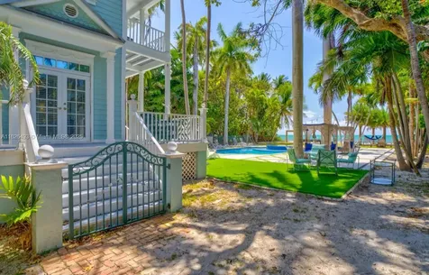 75761 Overseas Highway Islamorada FL 33036