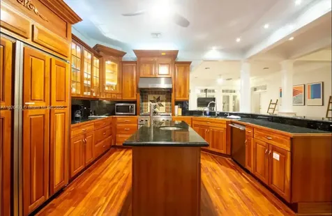 75761 Overseas Highway Islamorada FL 33036