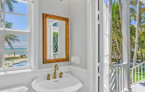75761 Overseas Highway Islamorada FL 33036