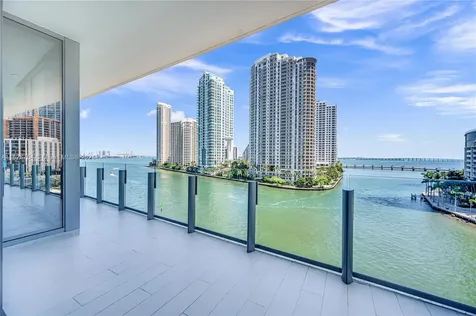 300 Biscayne Boulevard Way Miami FL 33131