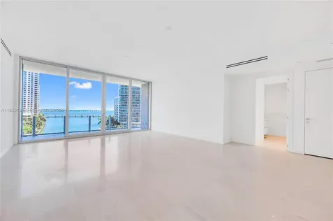 300 Biscayne Boulevard Way Miami FL 33131