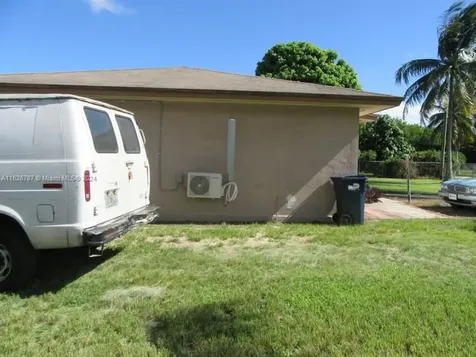 24925 SW 134th Court Homestead FL 33032