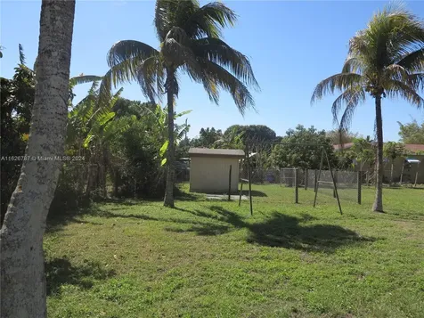24925 SW 134th Court Homestead FL 33032