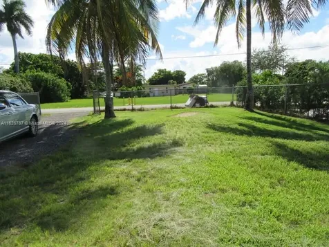 24925 SW 134th Court Homestead FL 33032