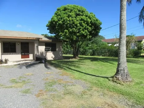 24925 SW 134th Court Homestead FL 33032