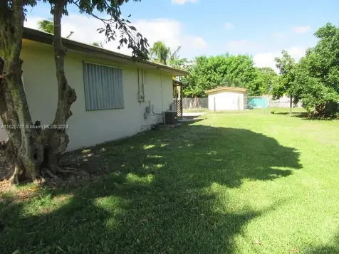 24925 SW 134th Court Homestead FL 33032