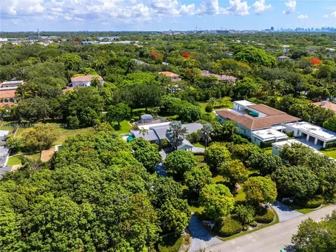 6525 SW 94th Street Pinecrest FL 33156