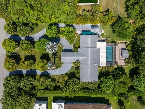 6525 SW 94th Street Pinecrest FL 33156