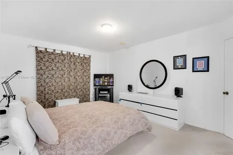 6706 SW 115th Court Miami FL 33173