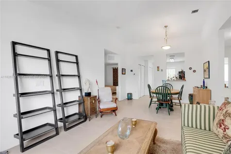 6706 SW 115th Court Miami FL 33173