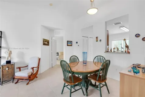 6706 SW 115th Court Miami FL 33173