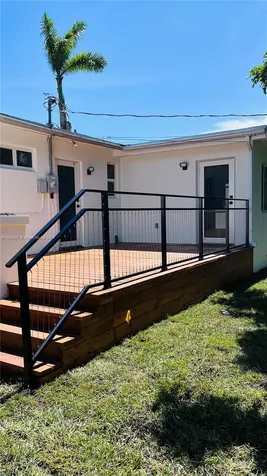 971 NE 155th Terrace North Miami Beach FL 33162