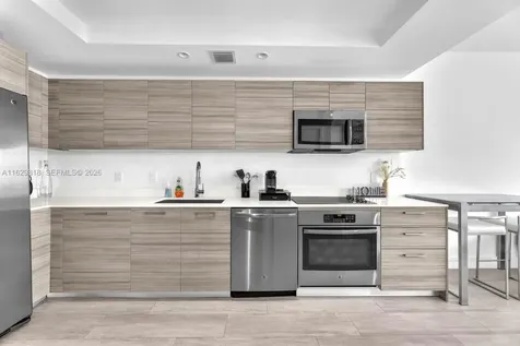 121 NE 34th Street Miami FL 33137