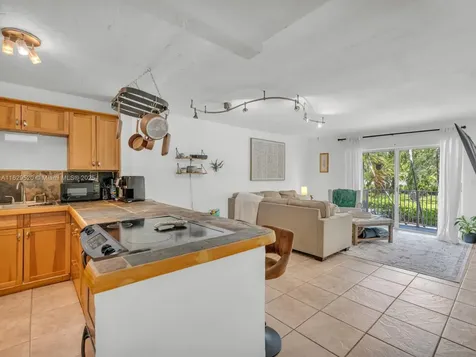 7403 SW 82nd Street Miami FL 33143