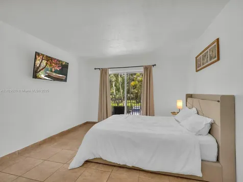 7403 SW 82nd Street Miami FL 33143