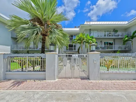 7403 SW 82nd Street Miami FL 33143