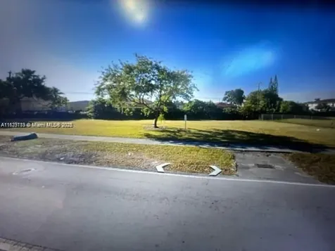 1895 NW 75 Street Miami FL 33147