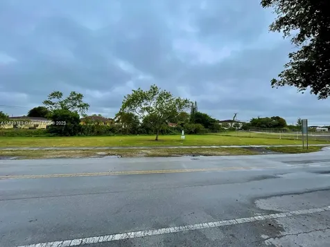 1895 NW 75 Street Miami FL 33147
