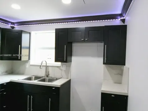 2720 NW 29th Street Miami FL 33142