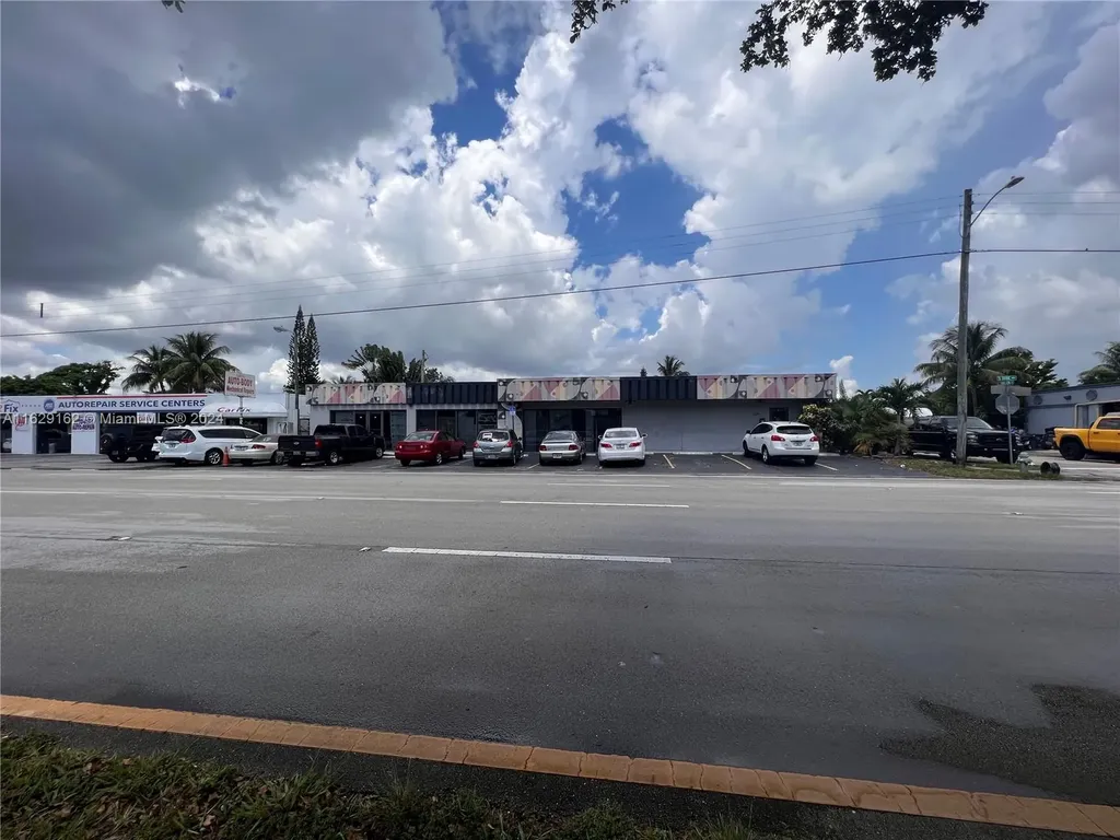 1100 S Dixie Highway Hollywood FL 33020