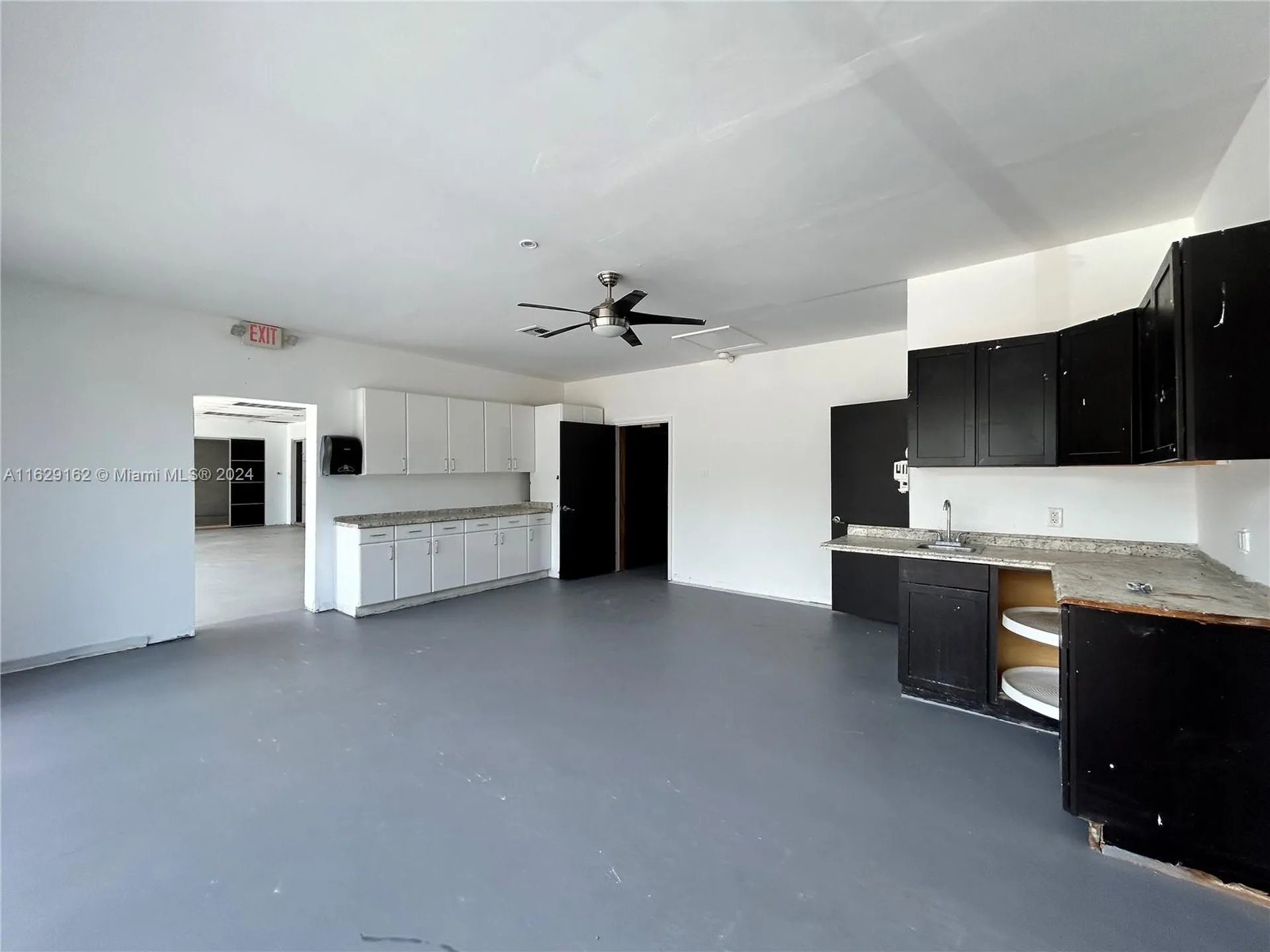 1100 S Dixie Highway Hollywood FL 33020