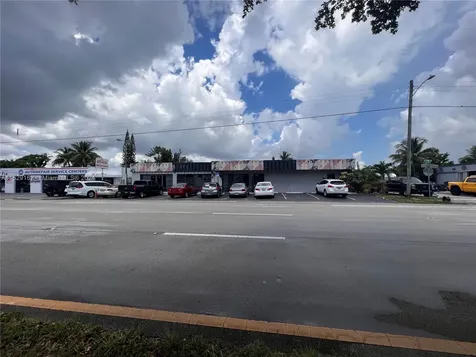 1100 S Dixie Highway Hollywood FL 33020