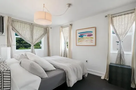 624 W 47th Street Miami Beach FL 33140