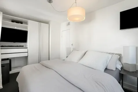 624 W 47th Street Miami Beach FL 33140