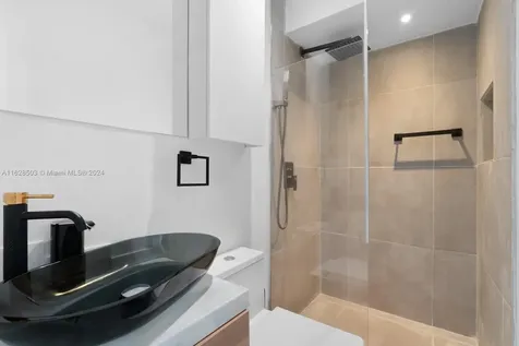 624 W 47th Street Miami Beach FL 33140