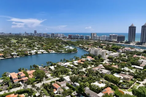 624 W 47th Street Miami Beach FL 33140