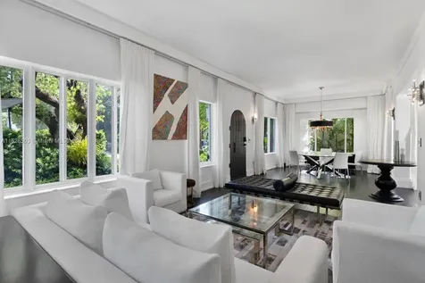 624 W 47th Street Miami Beach FL 33140