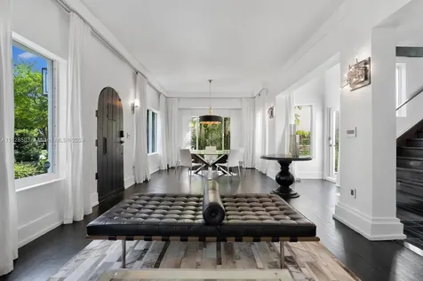 624 W 47th Street Miami Beach FL 33140