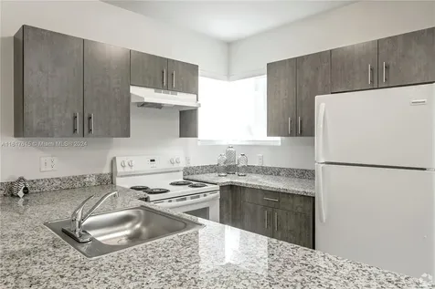 243 W 77th Street Hialeah FL 33014